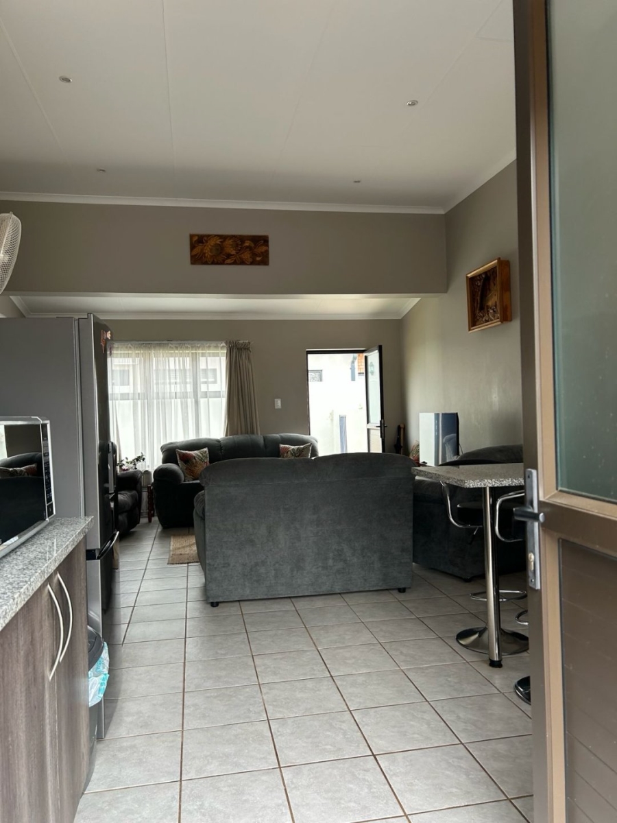  Bedroom Property for Sale in De Land Estate North West